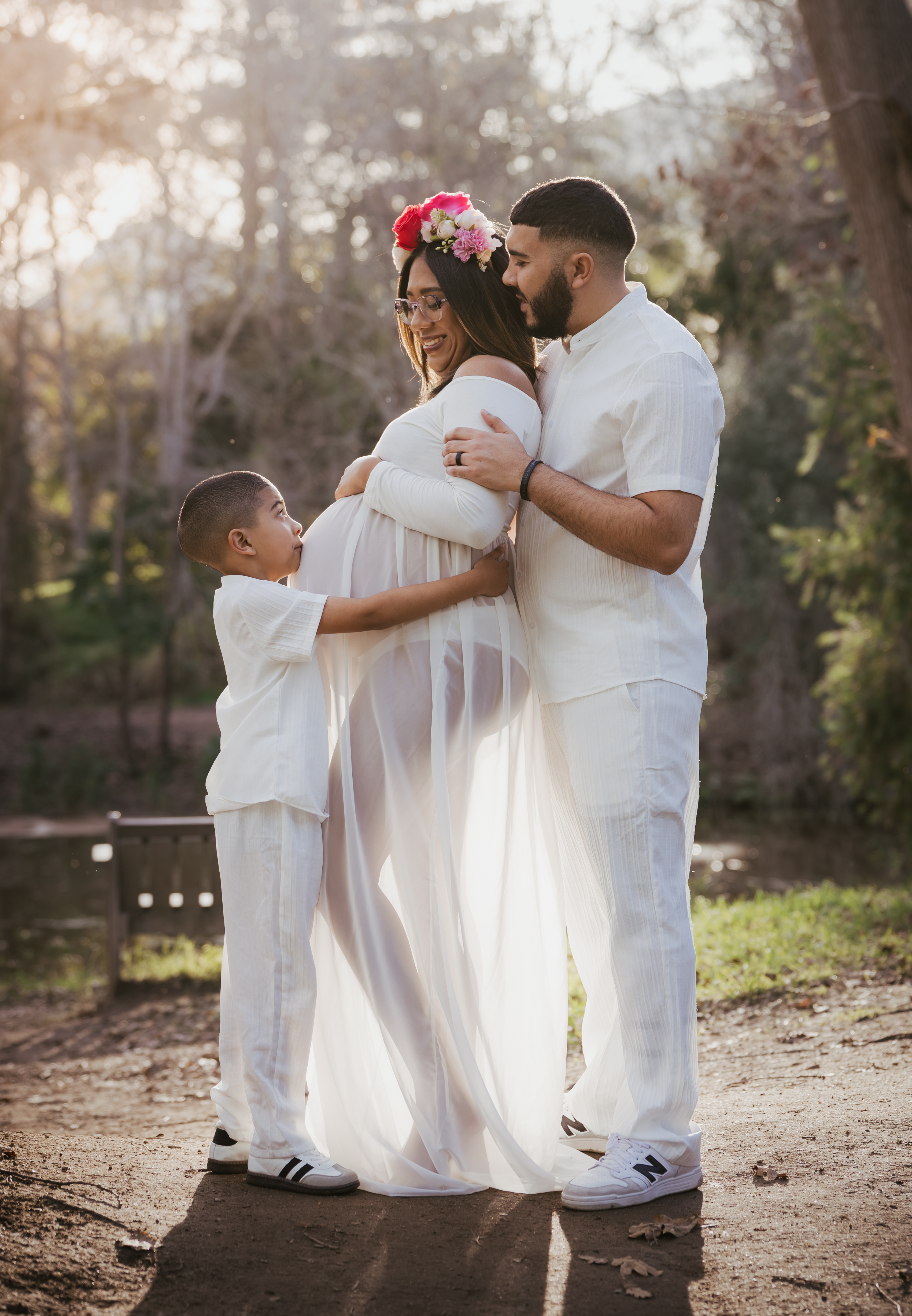 Maternity family portrait